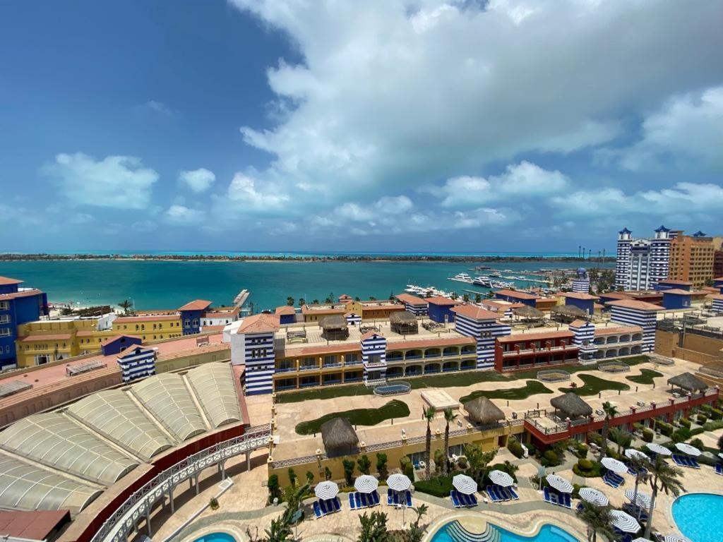 Porto Marina Resort Chalets Families Only El-Alamein Eksteriør billede